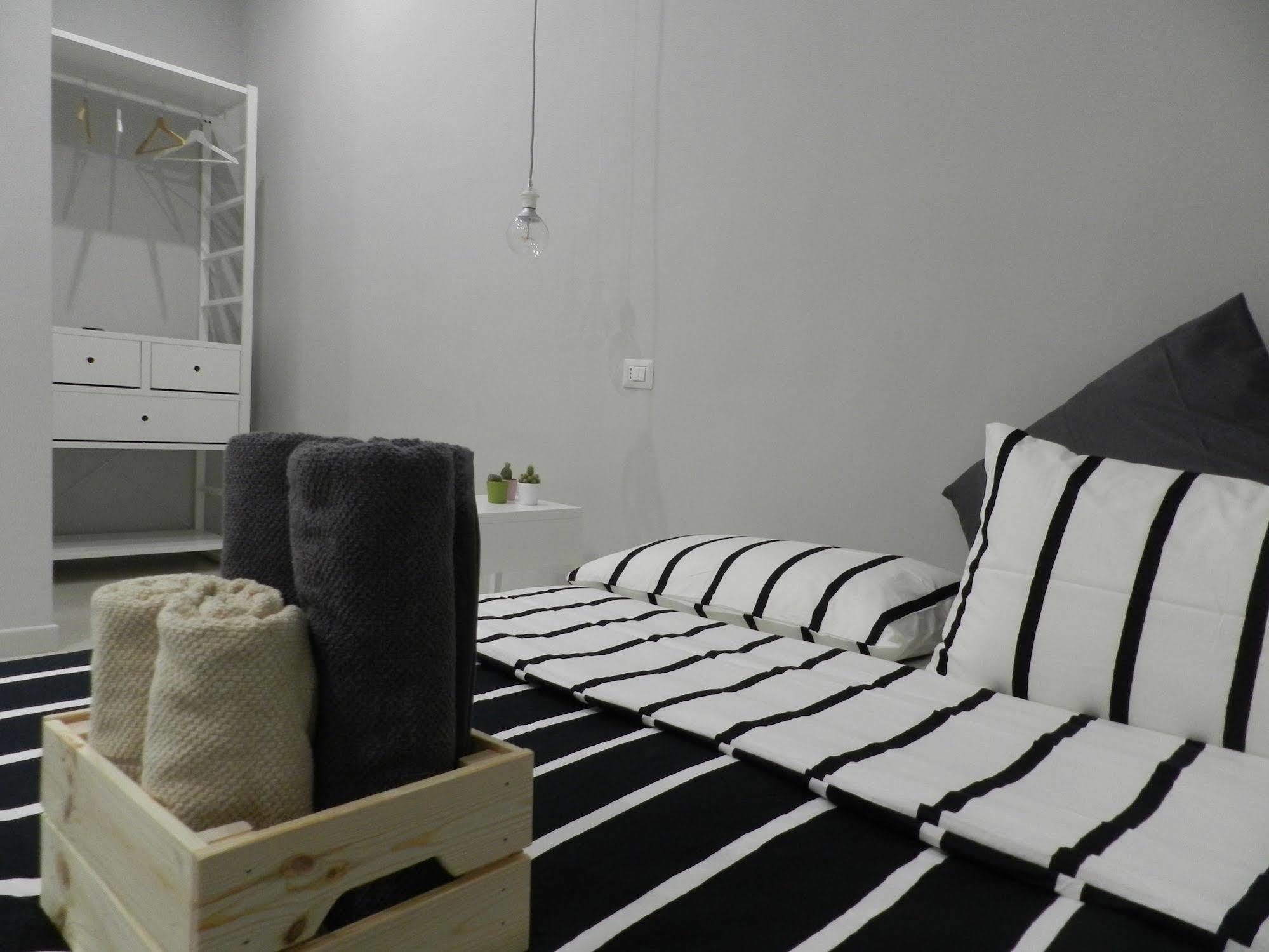 Mola Rooms Naples Exterior photo