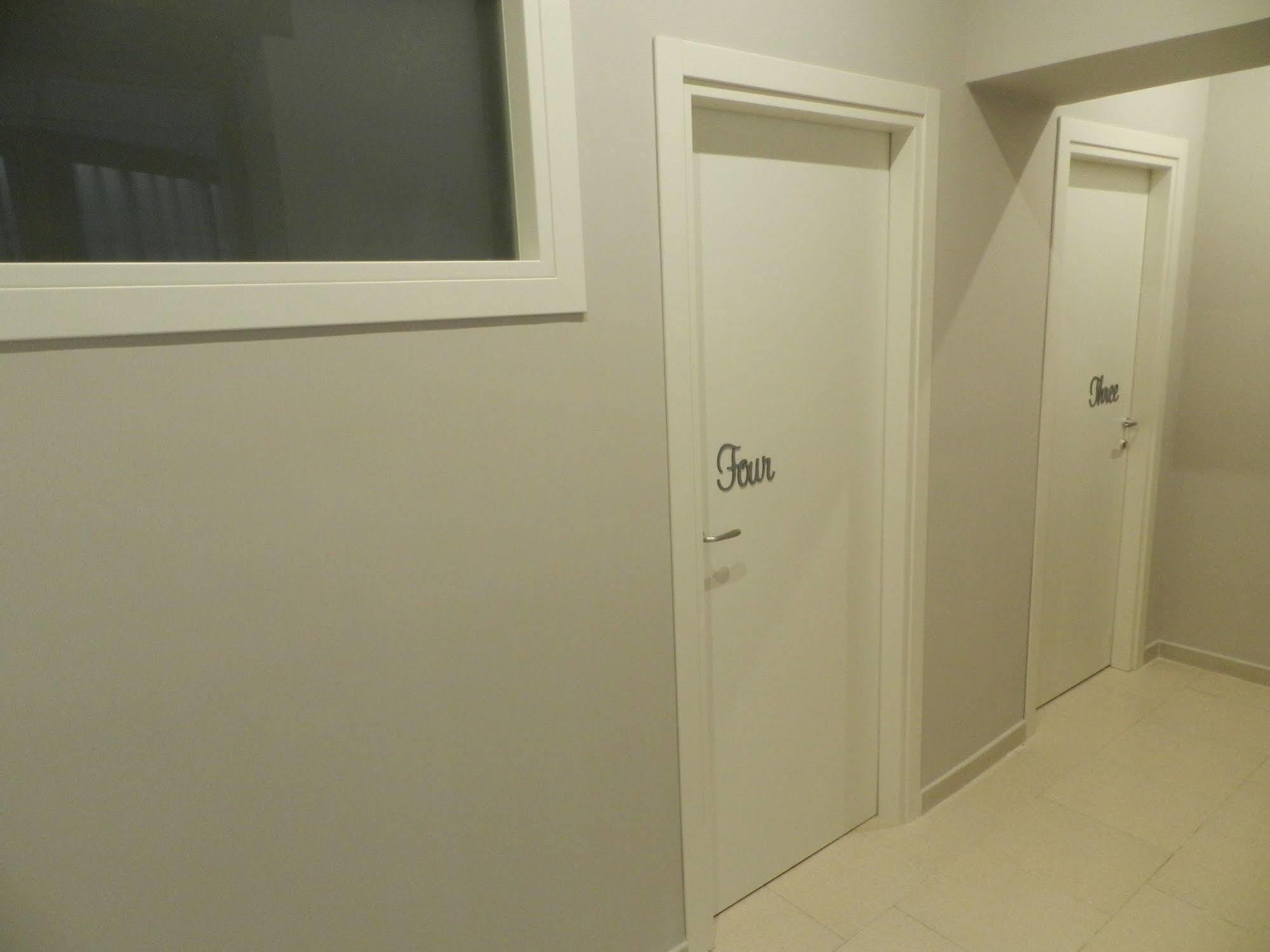Mola Rooms Naples Exterior photo